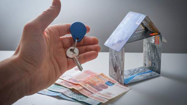 Read more about the article Эксперт Кутьин: взятые кредиты отдадут заемщикам не сразу, начиная с осени